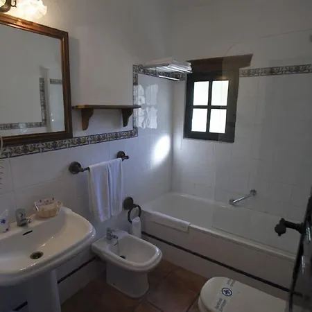 Hotel Rural El Horcajo De Ronda 3*